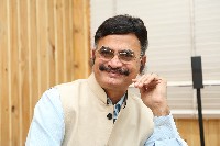 Khiladi Producer Satyanarayana Koneru Interview